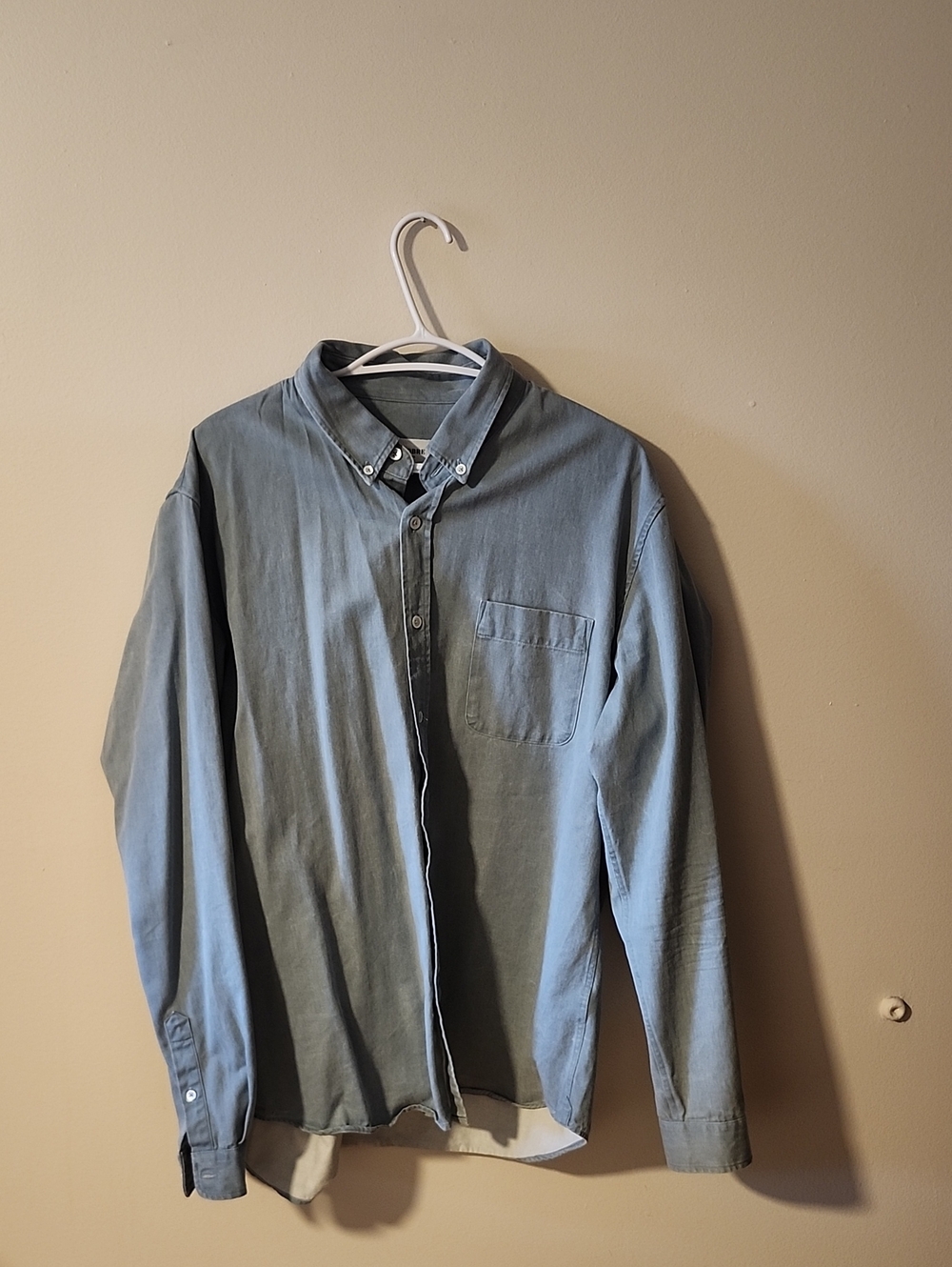 Casual Men's Octobre Editions Button-Down Shirt Jacket in Light Green